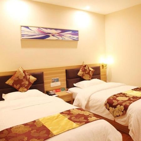 Greentree Alliance Yichang East Yichang Station Hotel Dış mekan fotoğraf