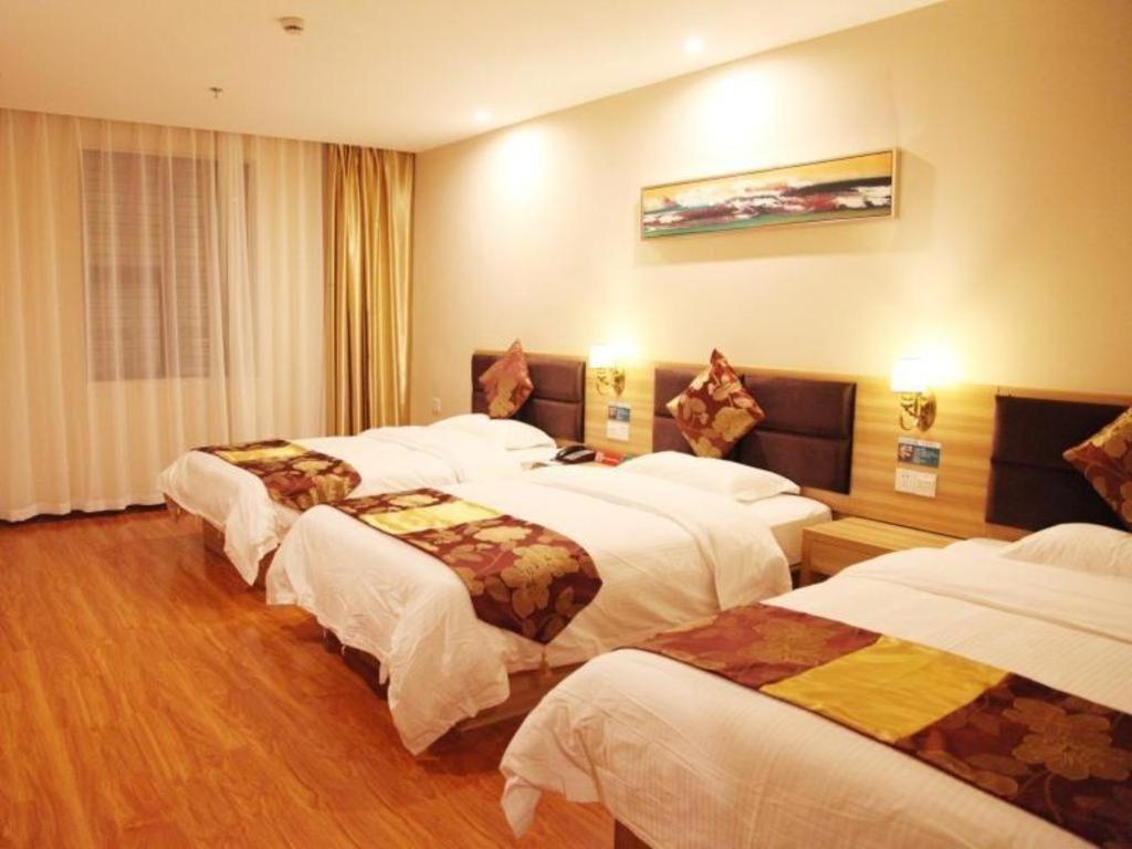 Greentree Alliance Yichang East Yichang Station Hotel Dış mekan fotoğraf